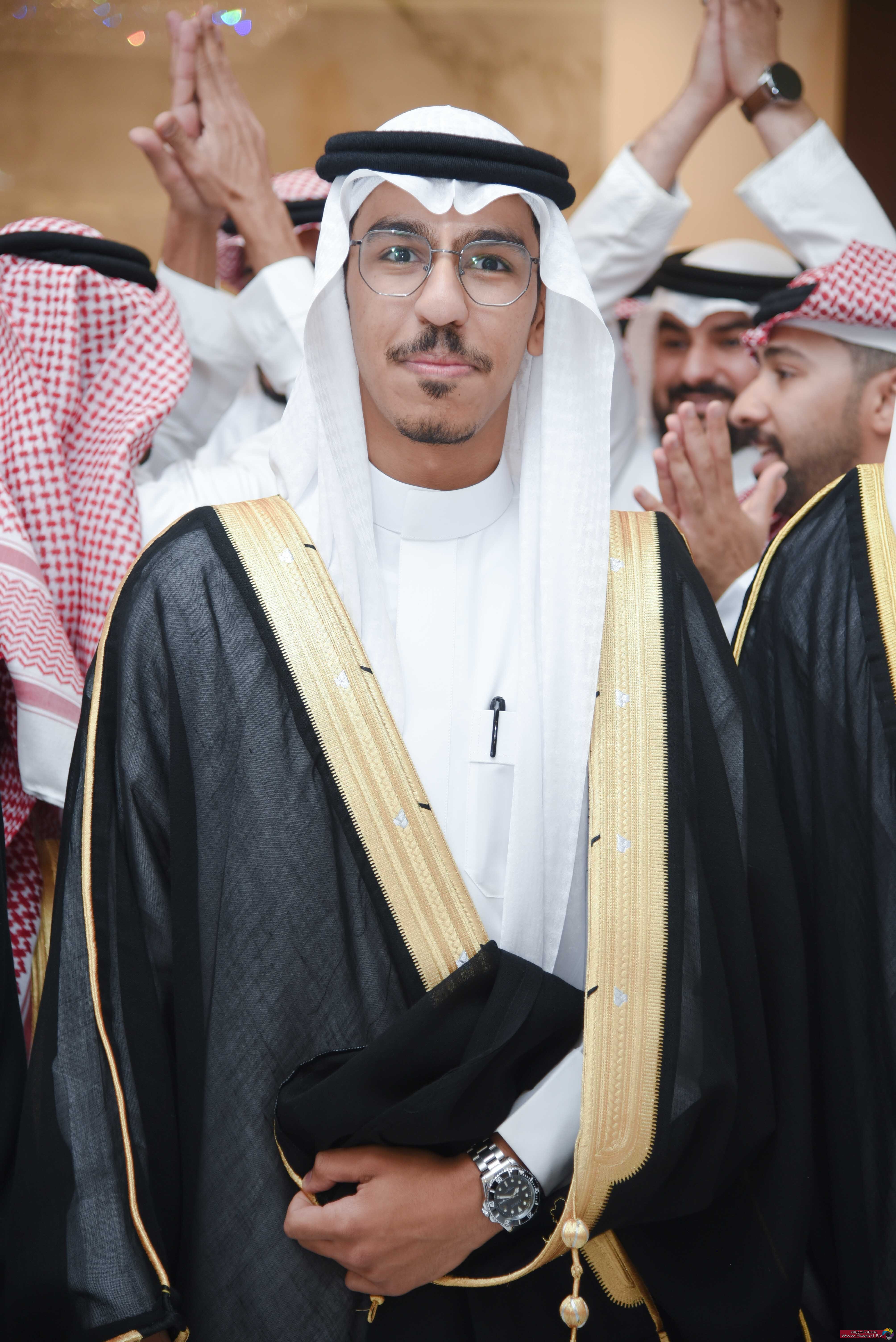 YHS_89359ab47b238485defc.jpg